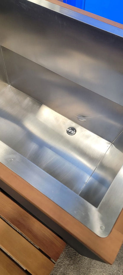 Dynamic Cold Therapy "CUBOID" 304 Stainless Steel Cold Plunge (XL) with Chiller