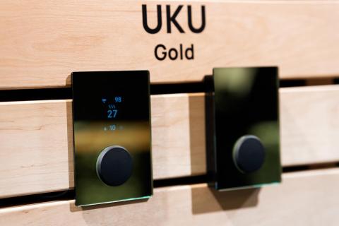 HUUM UKU PANEL - Gold