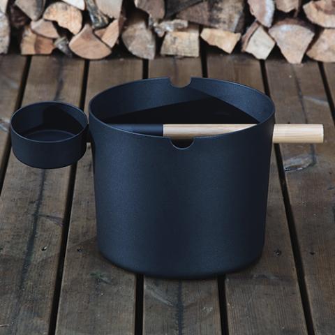 SaunaLife Aluminum 1-Gallon Sauna Bucket Set with Wood Ladle and Thermometer, Black